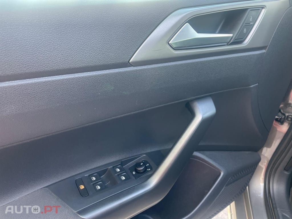 Volkswagen Polo 1.0 TSI Life DSG