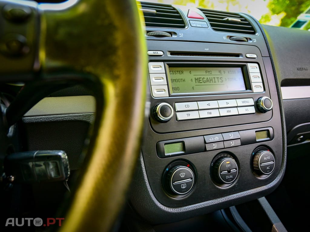 Volkswagen Golf Variant 2.0 TDi Confortline