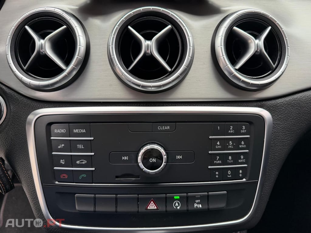 Mercedes-Benz CLA 200 d AMG Line