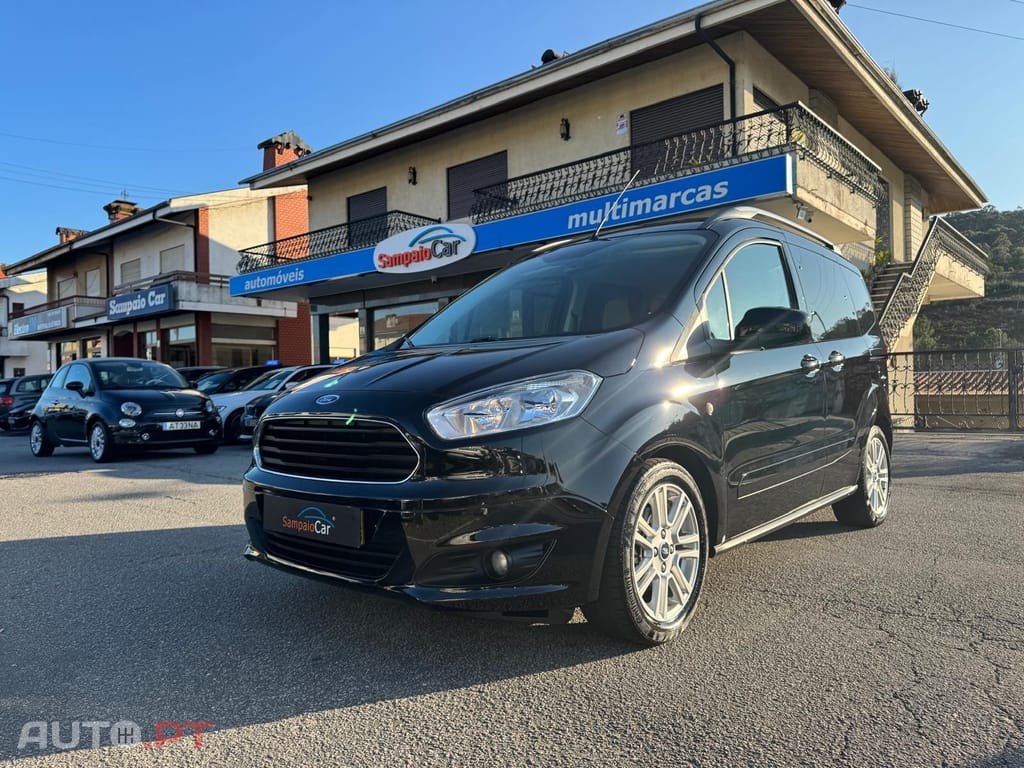 Ford Tourneo 1.0 EcoBoost Titanium