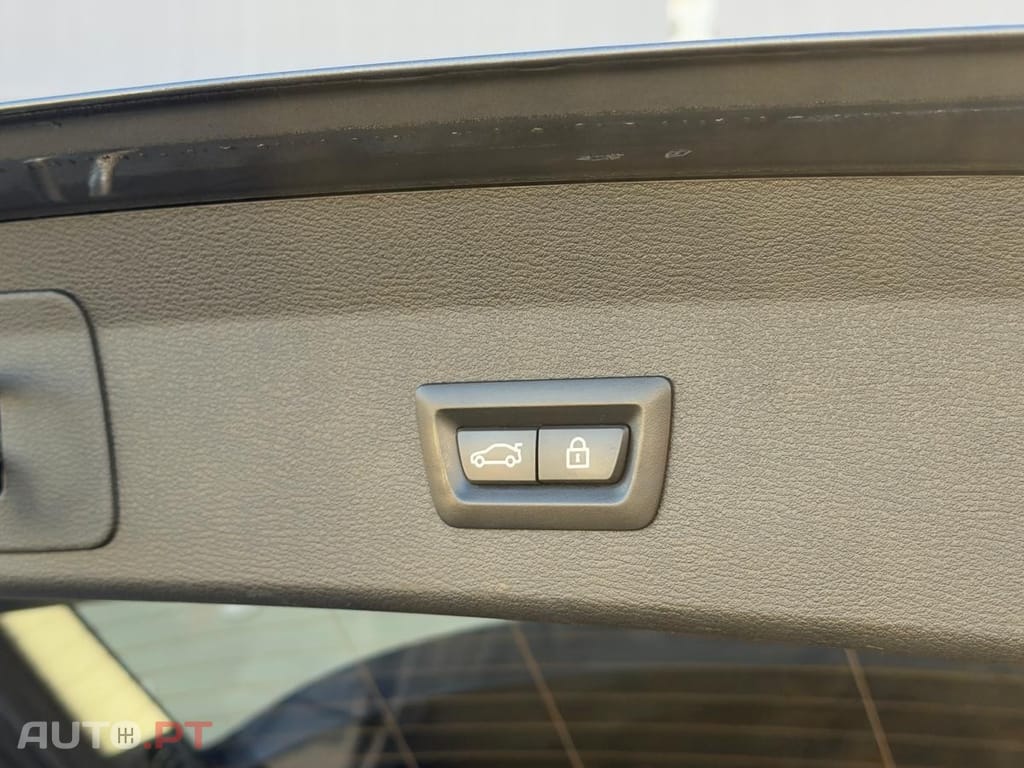 BMW X1 X1 18 d sDrive Auto Pack M