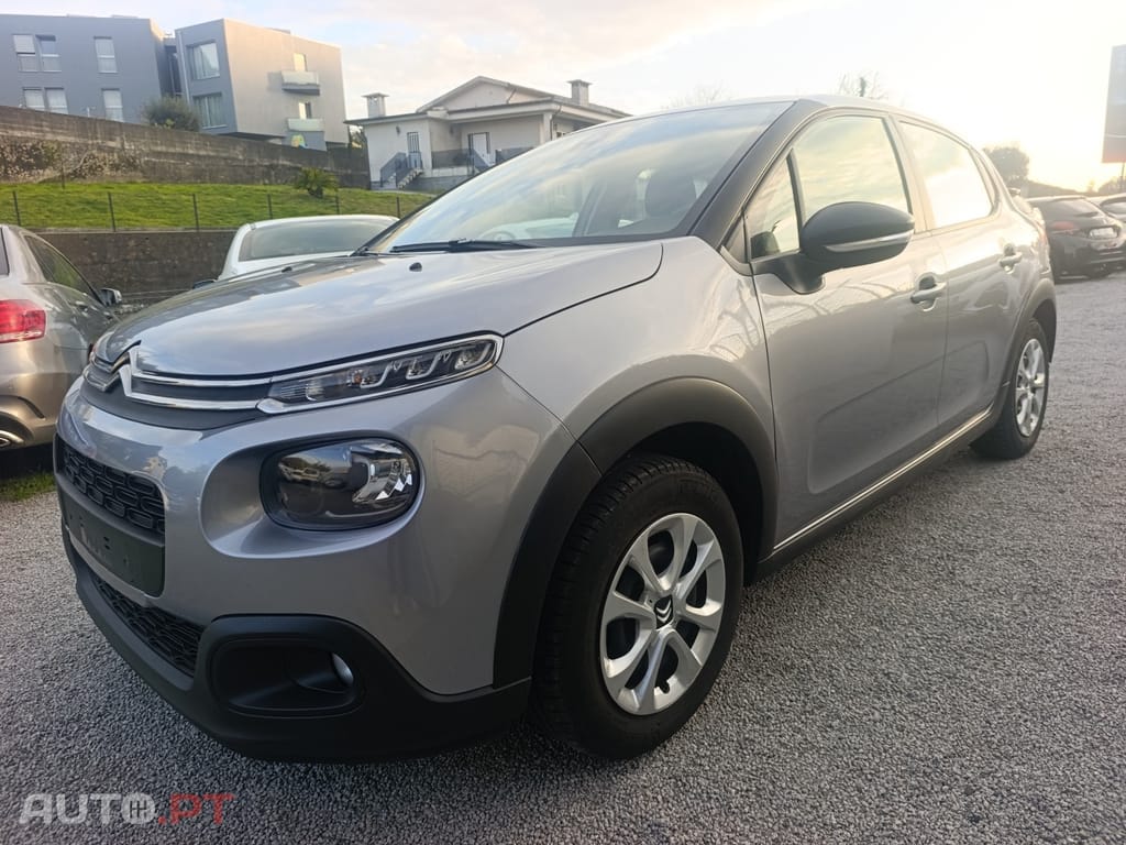Citroen C3 1.2 PureTech Attraction
