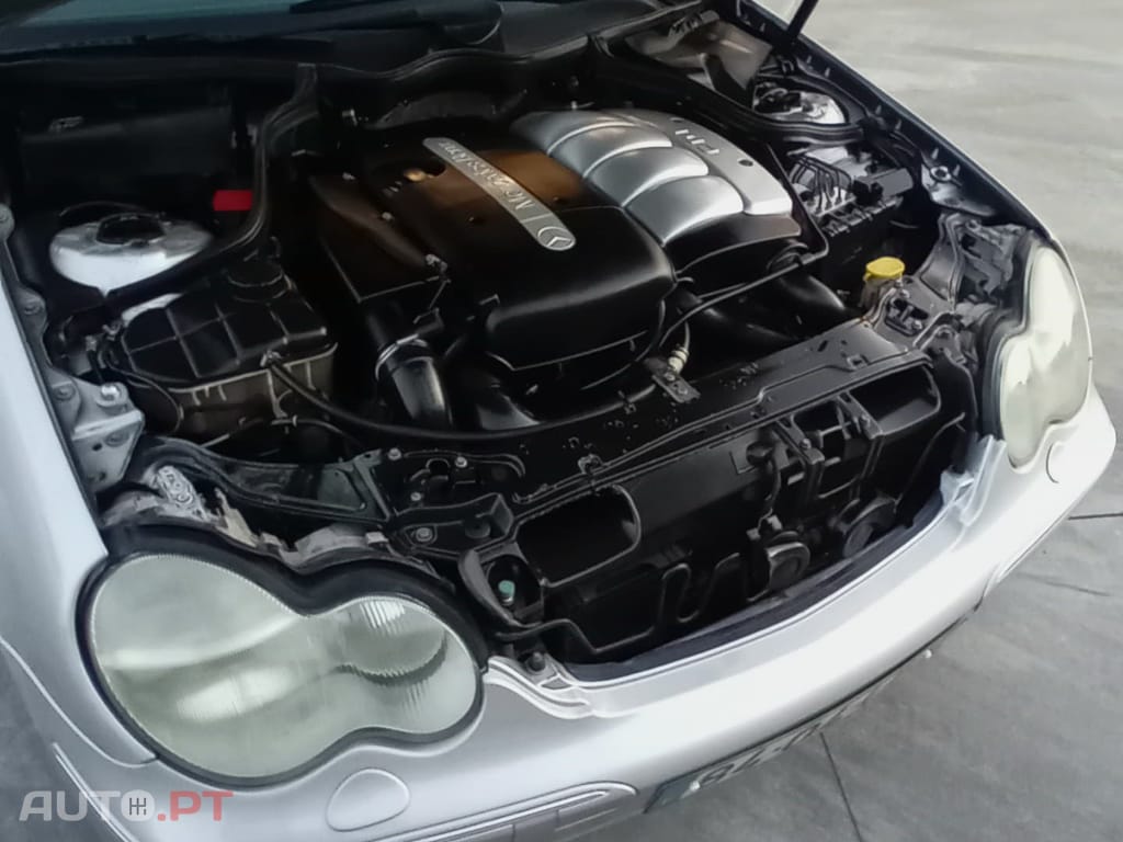 Mercedes-Benz 220 C 220 CDI