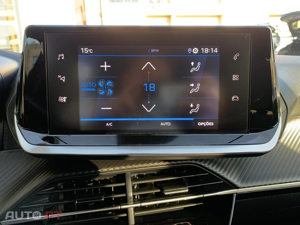 Peugeot 2008 1.5 BlueHDi Allure EAT8