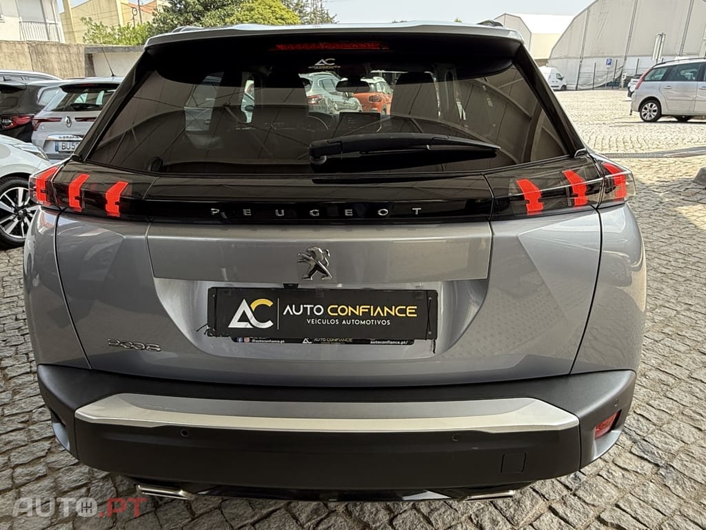 Peugeot 2008 1.2 PureTech Allure