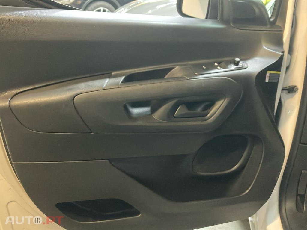 Fiat Doblo COMBI 1.5 BLUEHDI 100