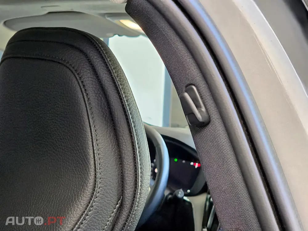 Volvo XC60 2.0 T6 PHEV Inscription AWD