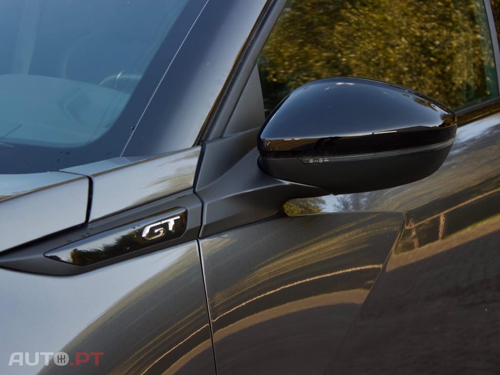 Peugeot 2008 1.2 PureTech GT Pack EAT8