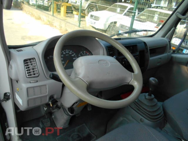 Toyota Dyna M35.33 3.0D-4D Báscula nova