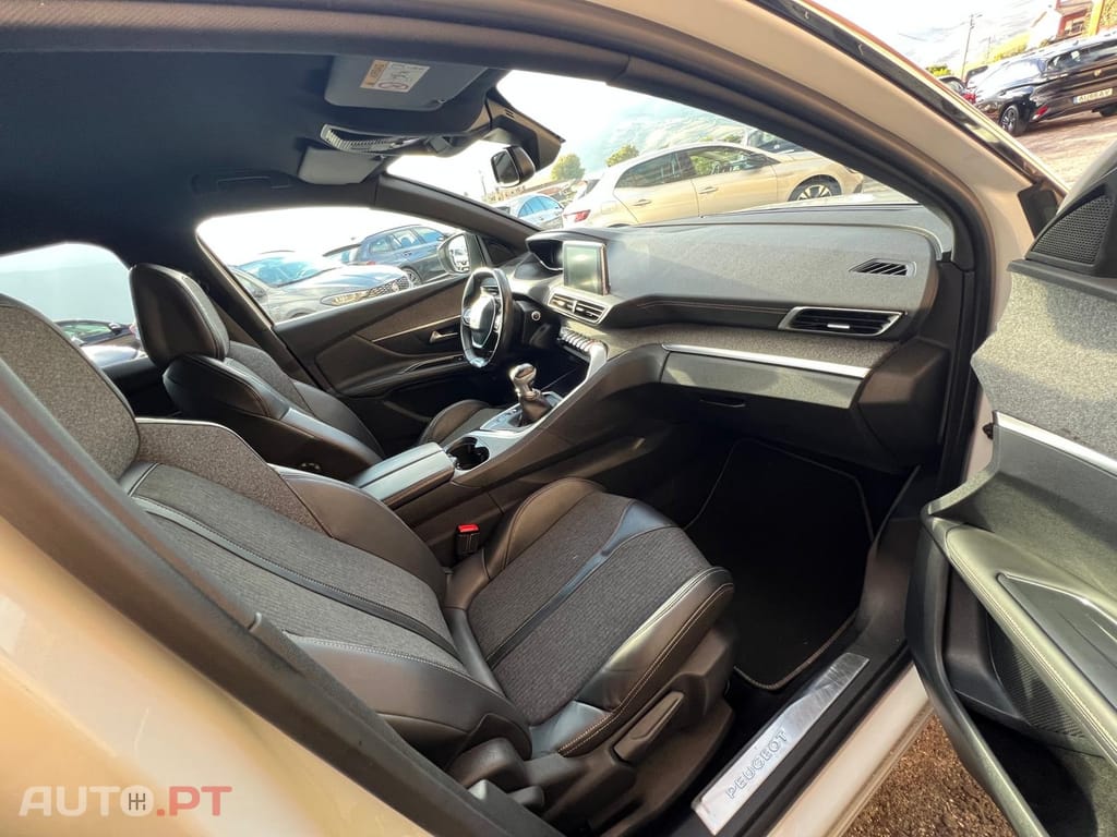 Peugeot 3008 1.5 BlueHDi GT Line