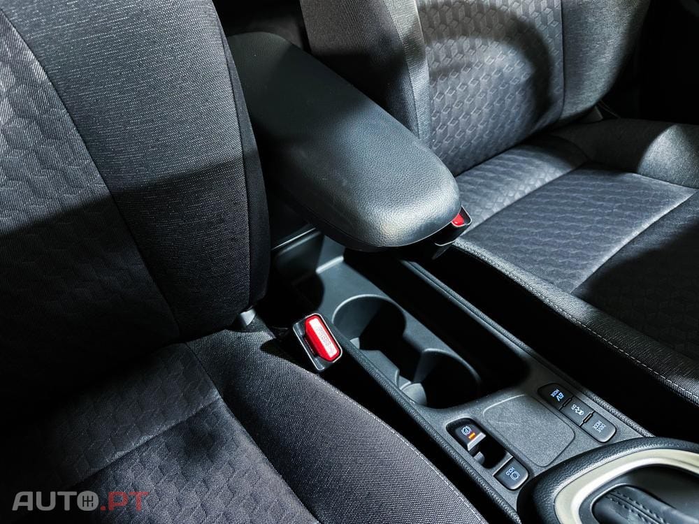 Toyota Yaris Hybrid Dynamic Edition