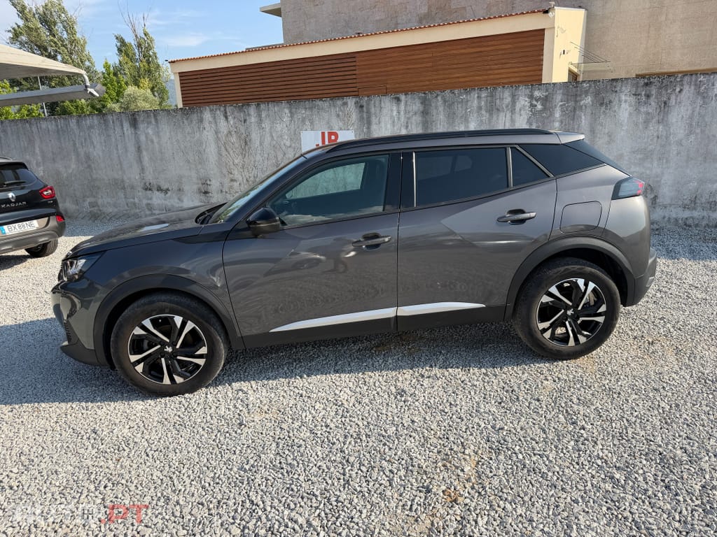 Peugeot 2008 PureTech 100 Allure