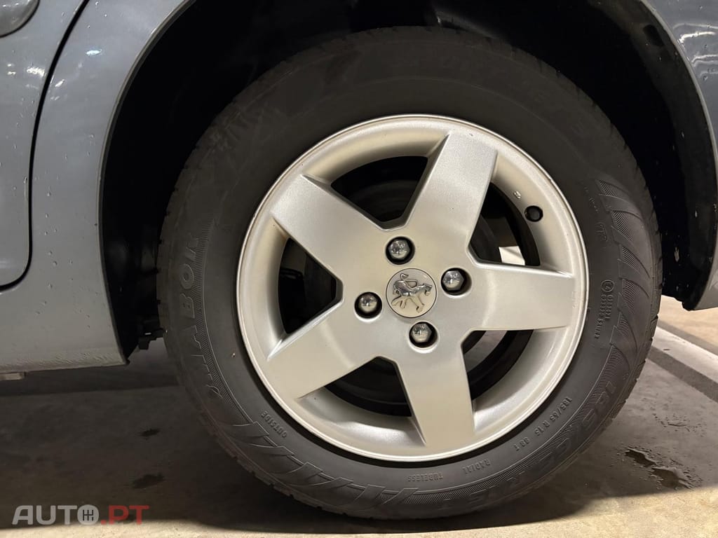 Peugeot 207 SW 1.6 HDi SE 200 Anos