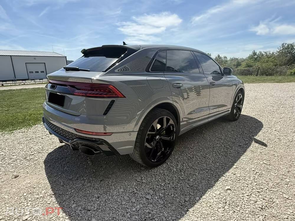 Audi RSQ8 Sport