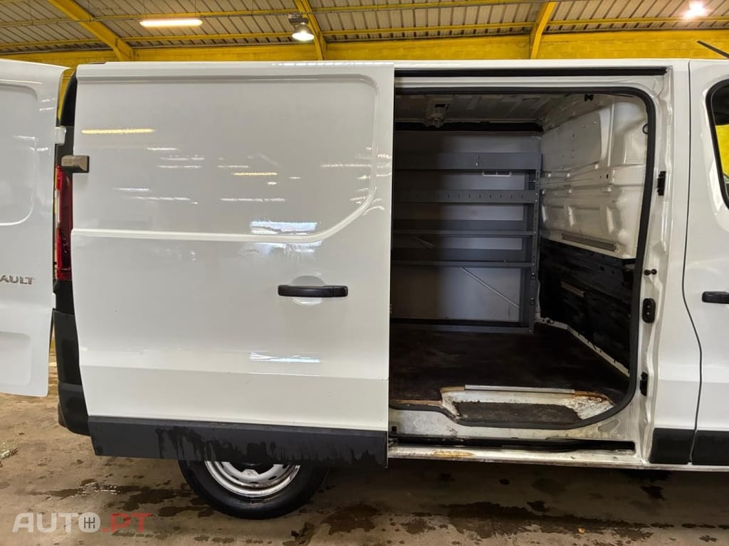 Renault Trafic 2.0 Blue dCi L1H1 Grand Confort