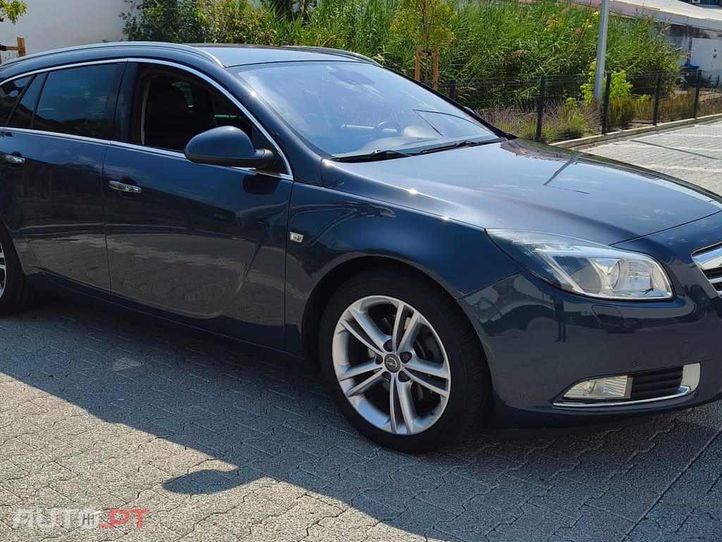 Opel Insignia 2.0 TDCi Sports Tourer - 10