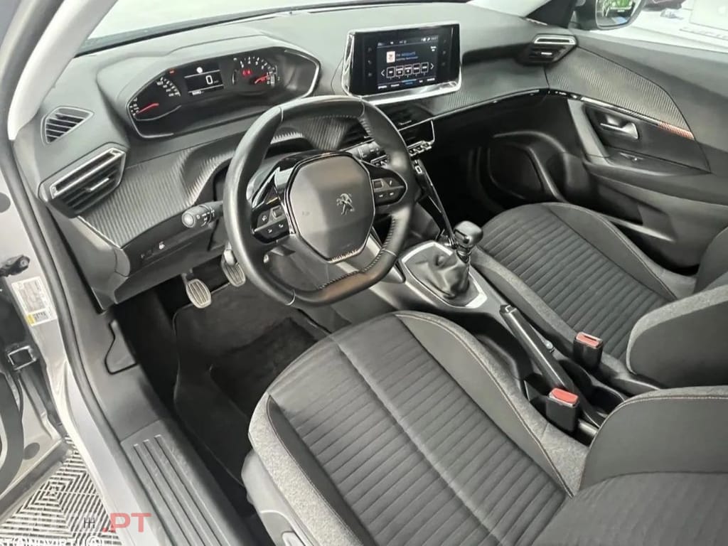 Peugeot 2008 1.2 PureTech Active