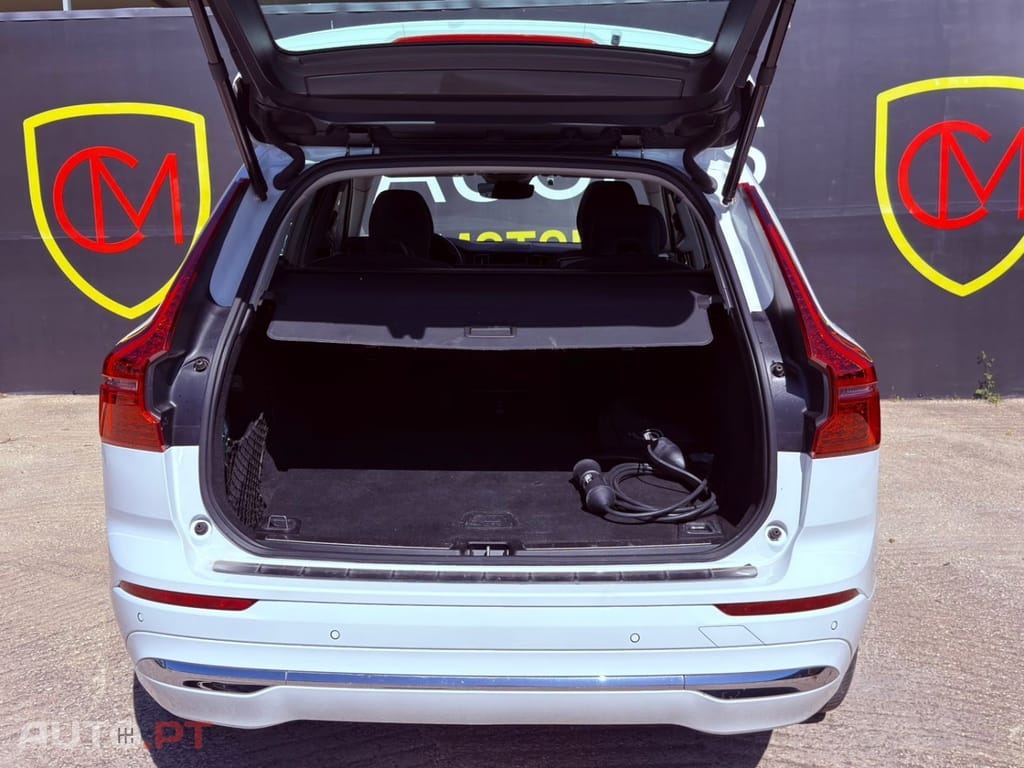 Volvo XC60 2.0 T6 PHEV Inscription Expression AWD