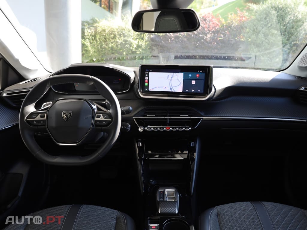 Peugeot 208 1.2 Hybrid Allure e-DCS6