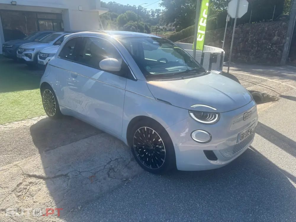 Fiat 500e La Prima by Bocelli
