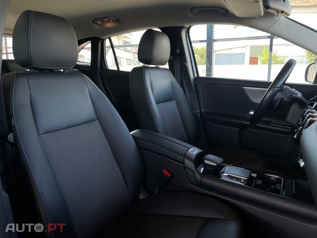 Mercedes-Benz GLA 250 e Progressive