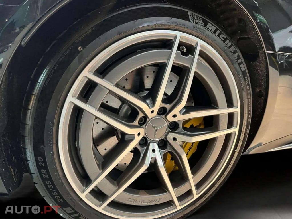 Mercedes-Benz SL 63 AMG 4MATIC+