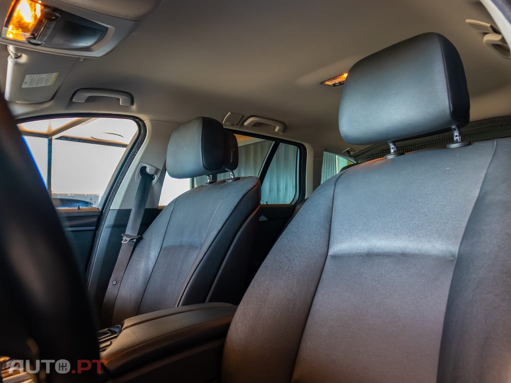 BMW 520 d Exclusive Auto 129g
