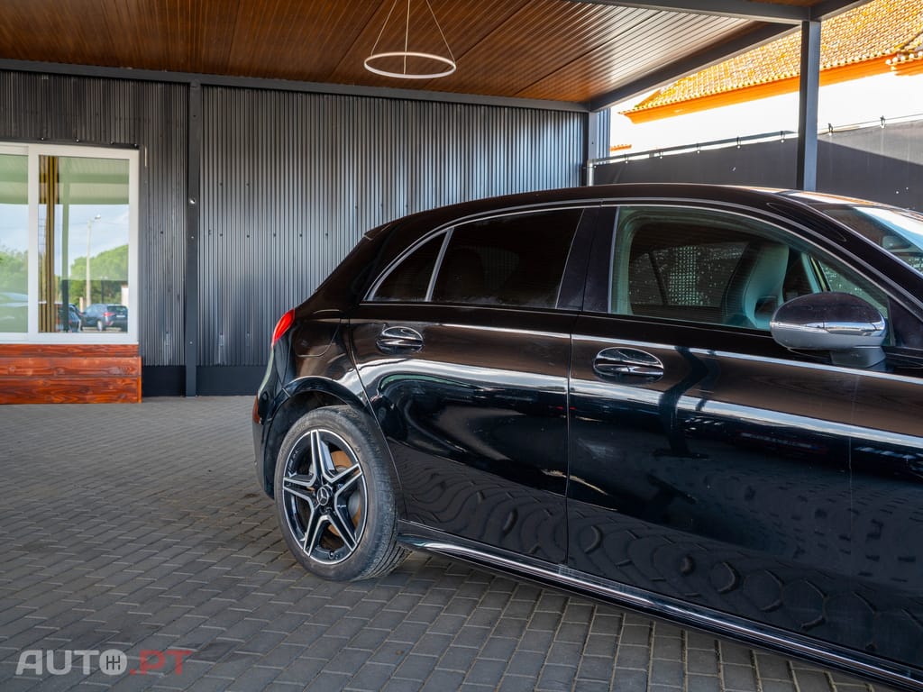 Mercedes-Benz A 250 e AMG Line