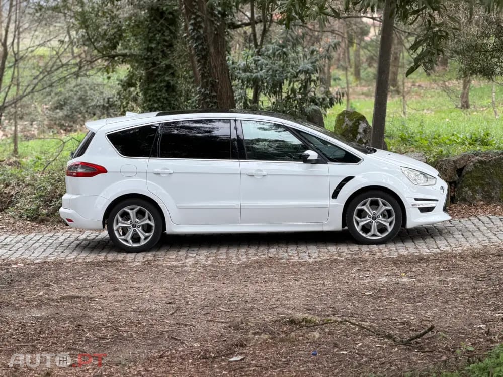 Ford S-Max 2.0 TDCi Titanium 7L