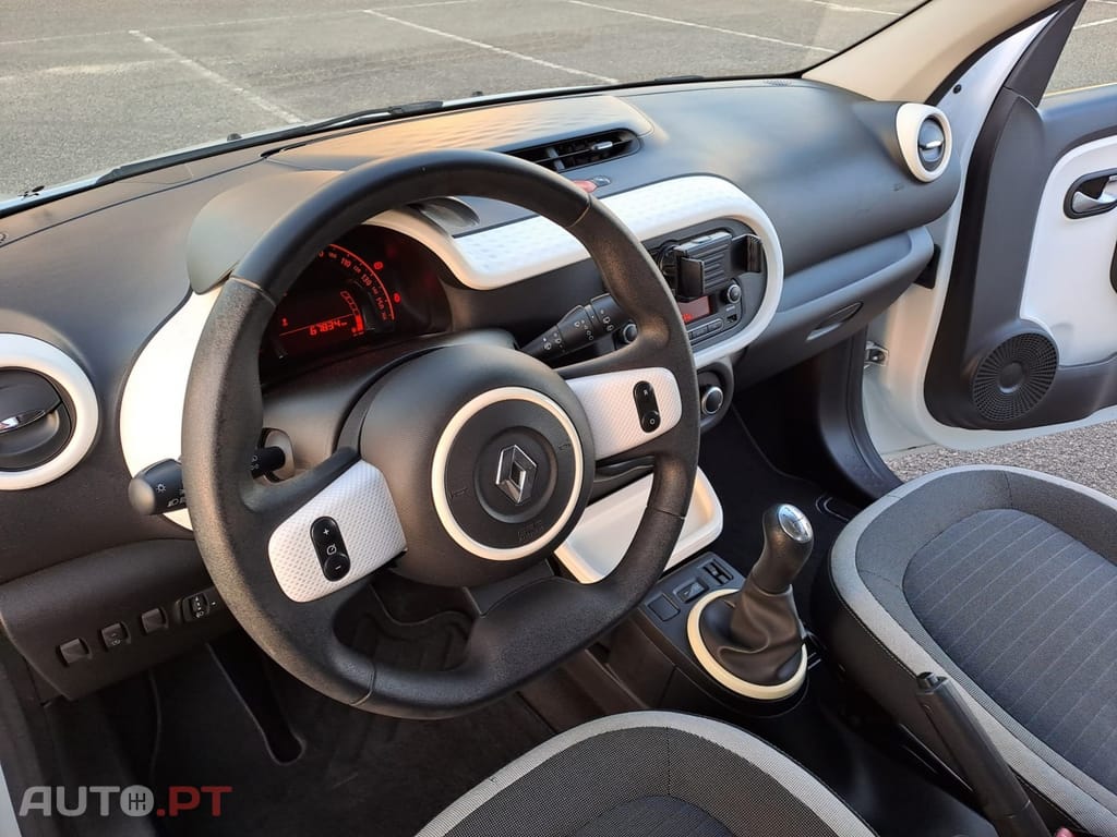 Renault Twingo 1.0 SCe Night&Day