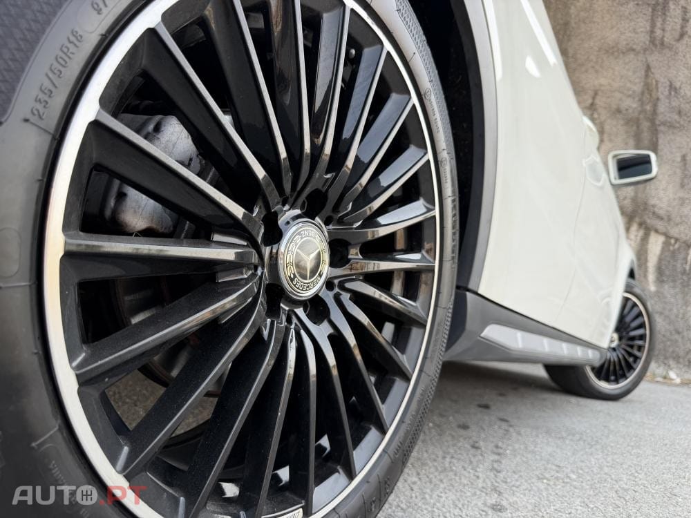 Mercedes-Benz GLA 180 d AMG Line