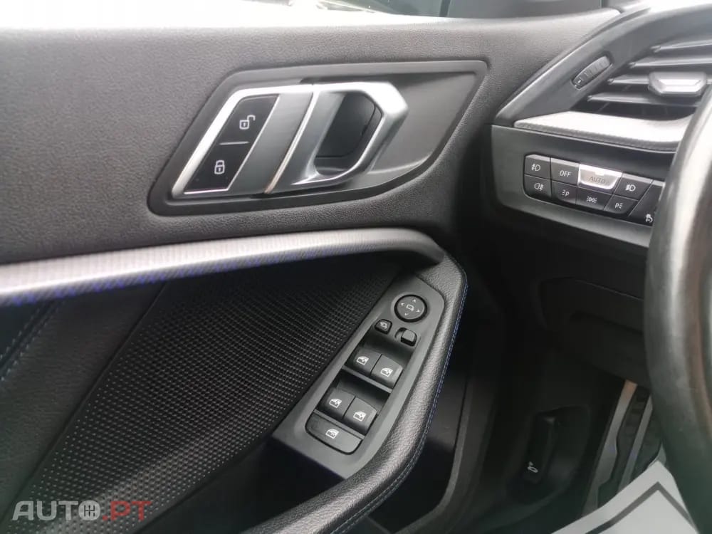 BMW 216 d Pack Desportivo M