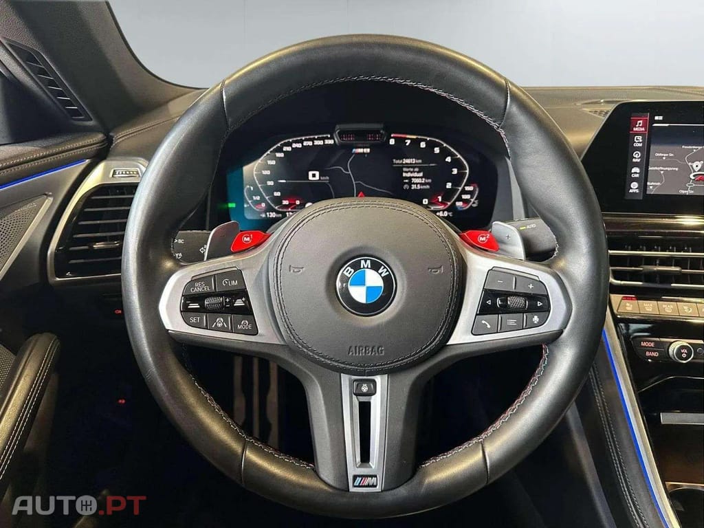 BMW M8 xDrive PACK M 