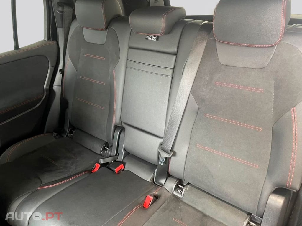 Mercedes-Benz EQB 350 4M AMG-Line I.V.A DEDUTIVEL 