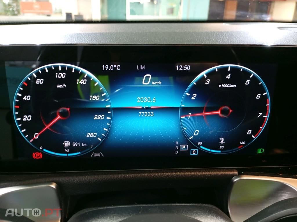 Mercedes-Benz GLB 200 AMG Line