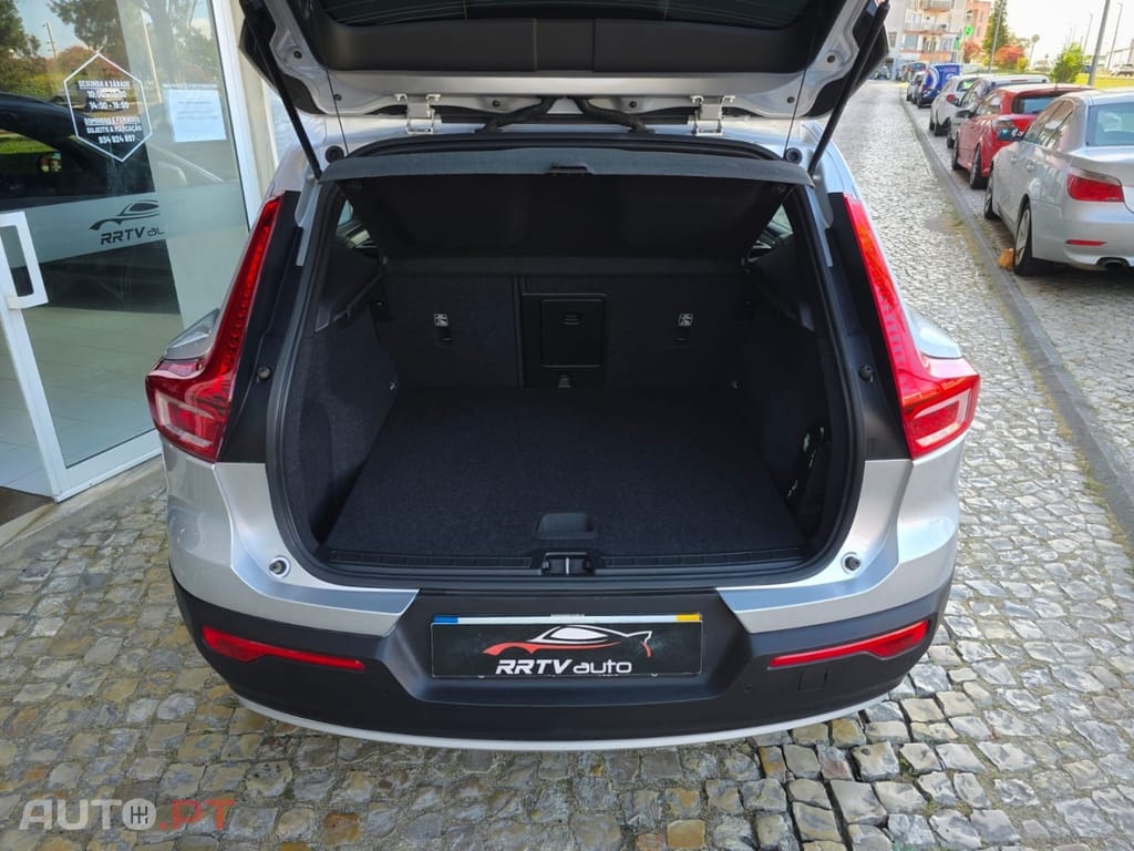 Volvo XC40 2.0 D3 Momentum