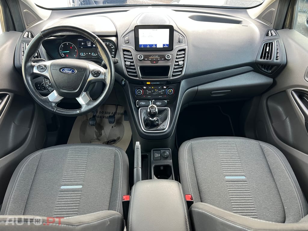 Ford Tourneo 1.5 TDCi Titanium