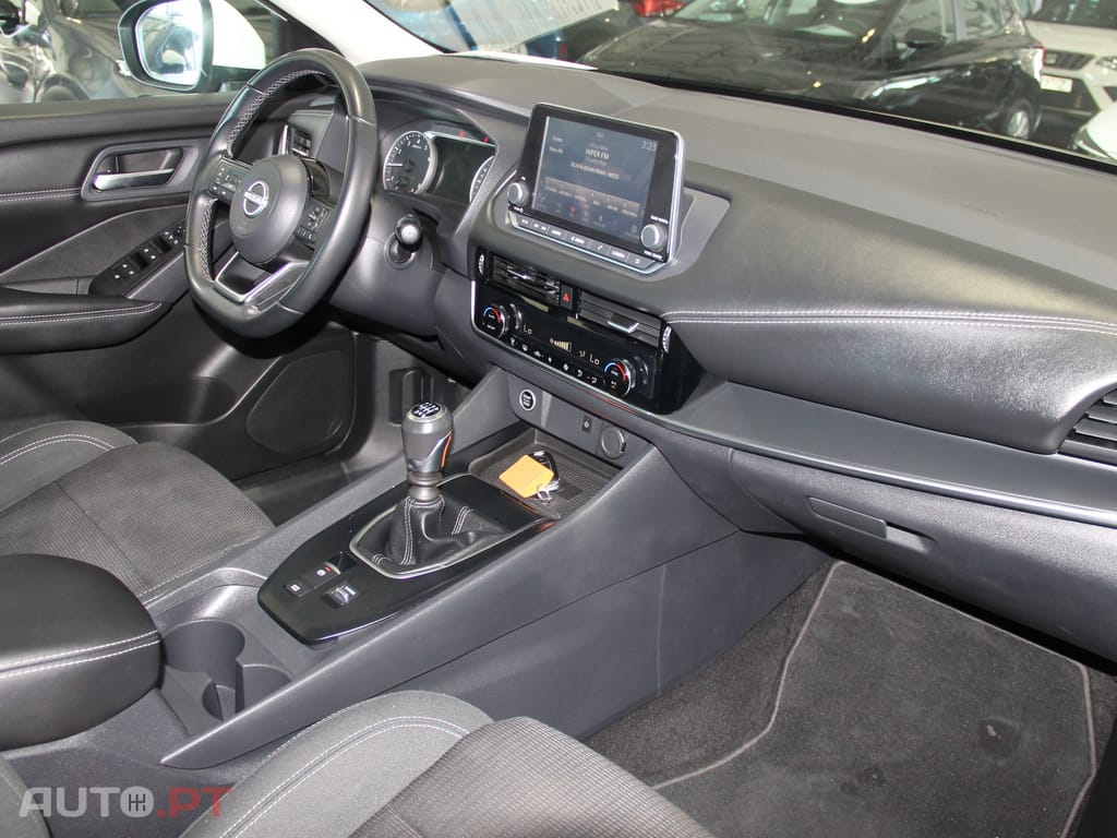 Nissan Qashqai 1.3 DIG-T Acenta — fotografia 10