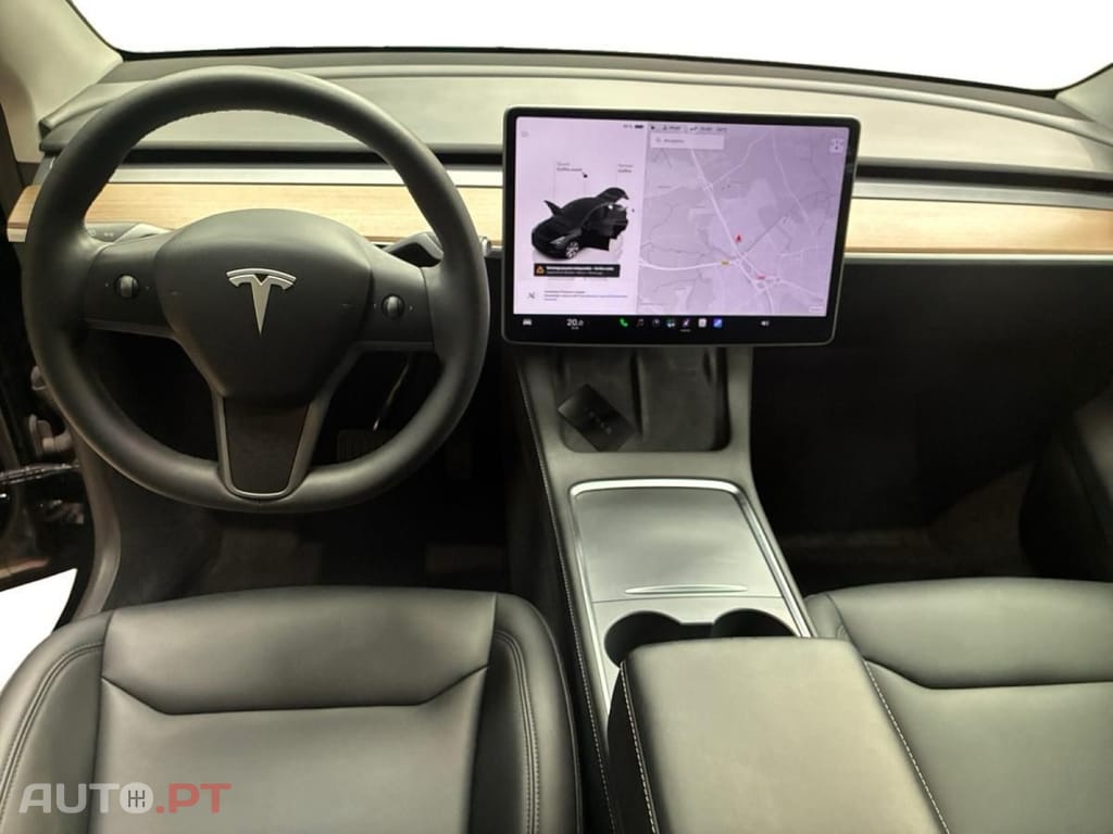 Tesla Model Y Standard RWD