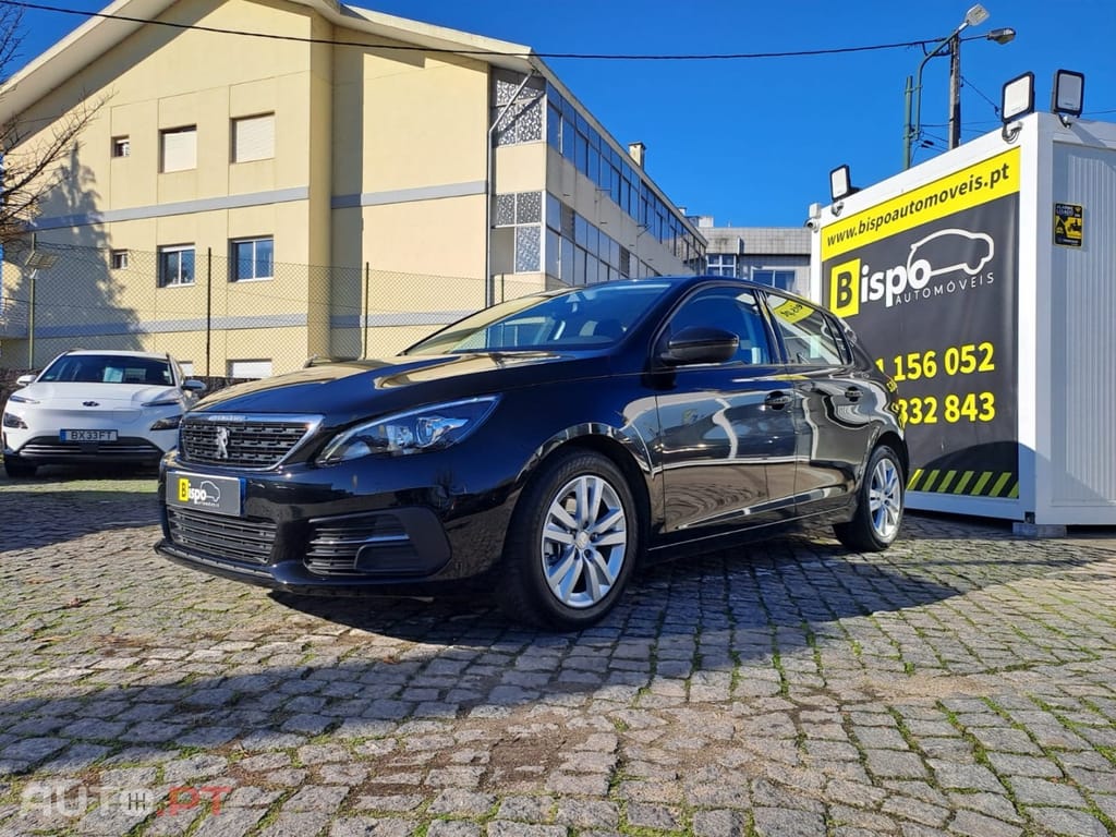 Peugeot 308 PureTech 130 GPF EAT8 Black Edition