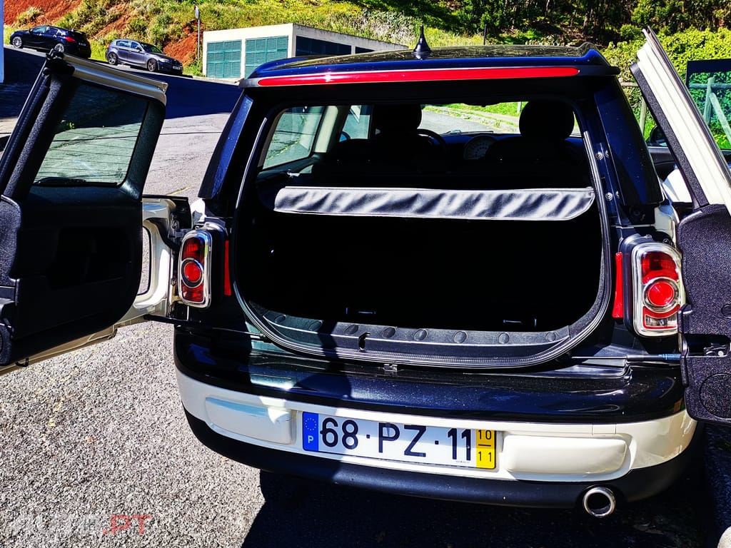 MINI Clubman One D - Van den Broeck