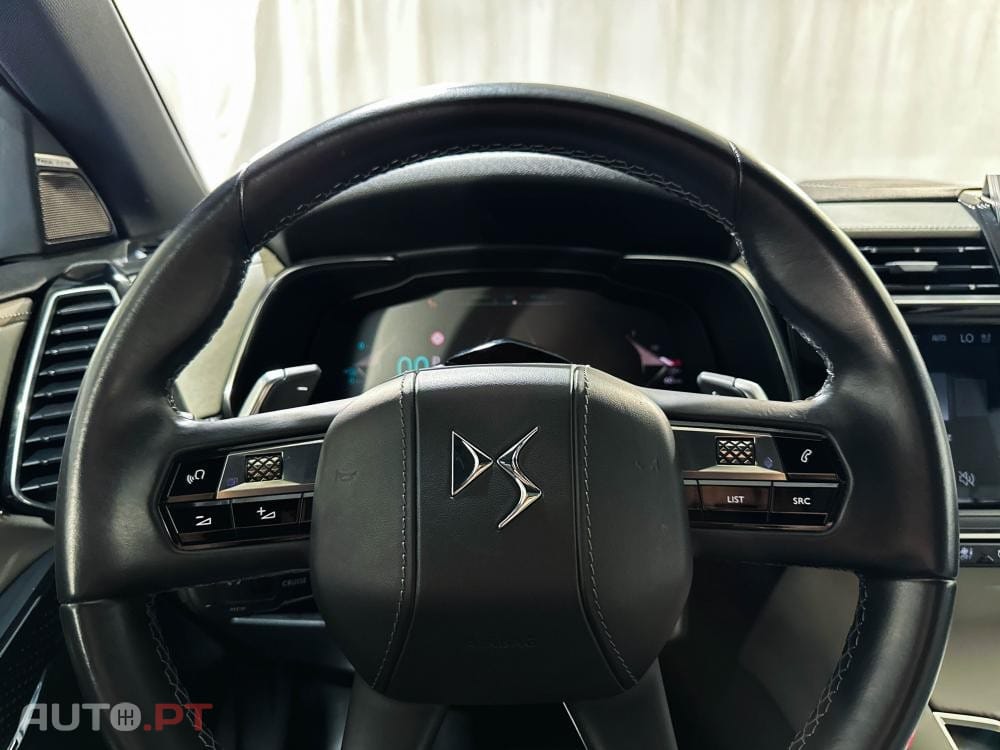 DS DS7 Crossback E-TENSE OPERA