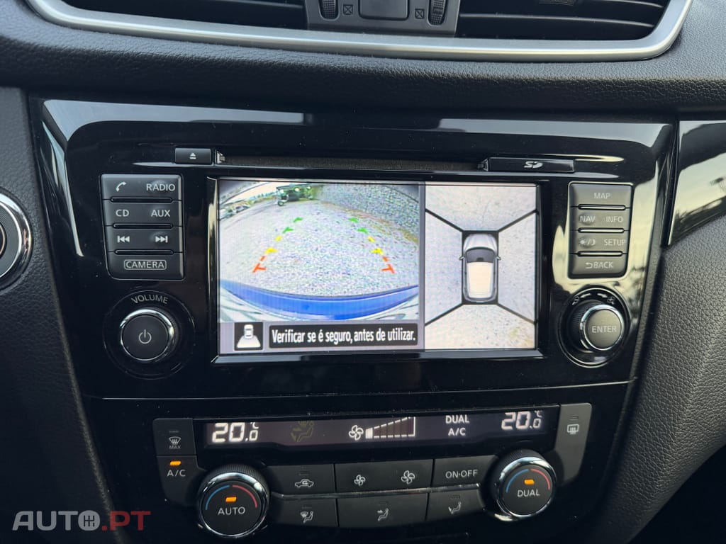 Nissan Qashqai 1.2 DIG-T N-Connecta 18