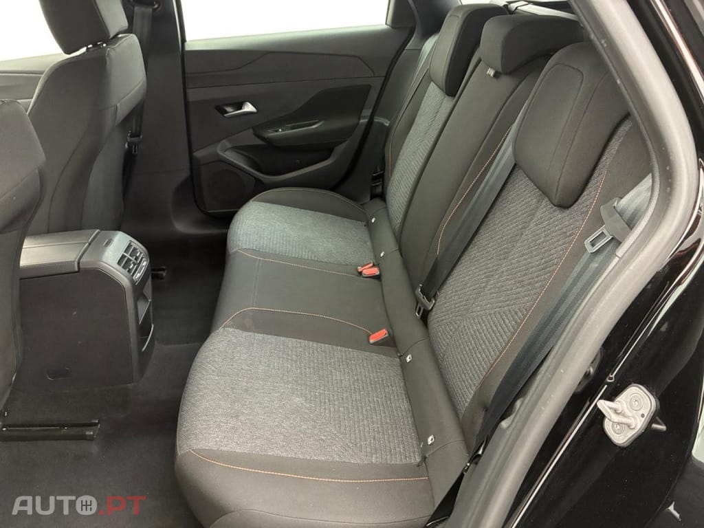 Peugeot 308 SW Hybrid Style e-DCS6