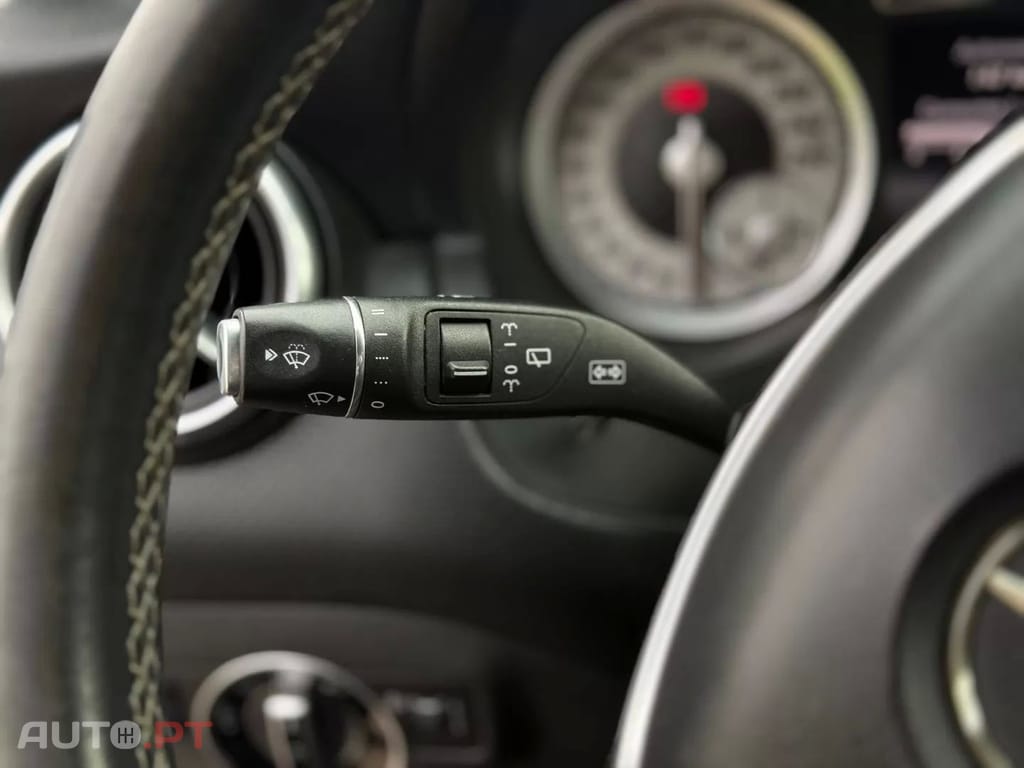 Mercedes-Benz A 180 CDI (BlueEFFICIENCY) Urban