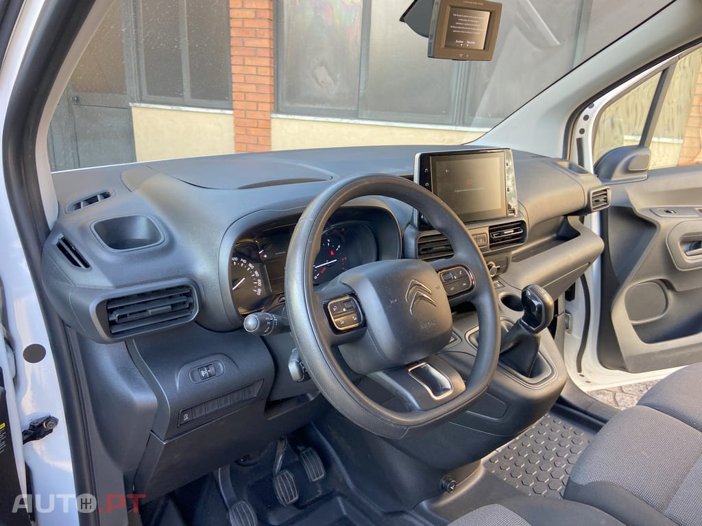 Citroen Berlingo 1.6 HDI  XL  L2  100 CV   CarPlay