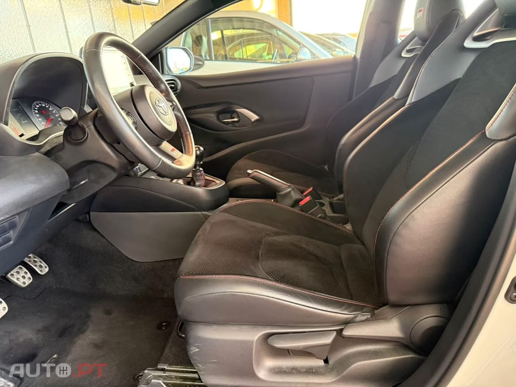 Toyota GR Yaris 1.6 High Performance