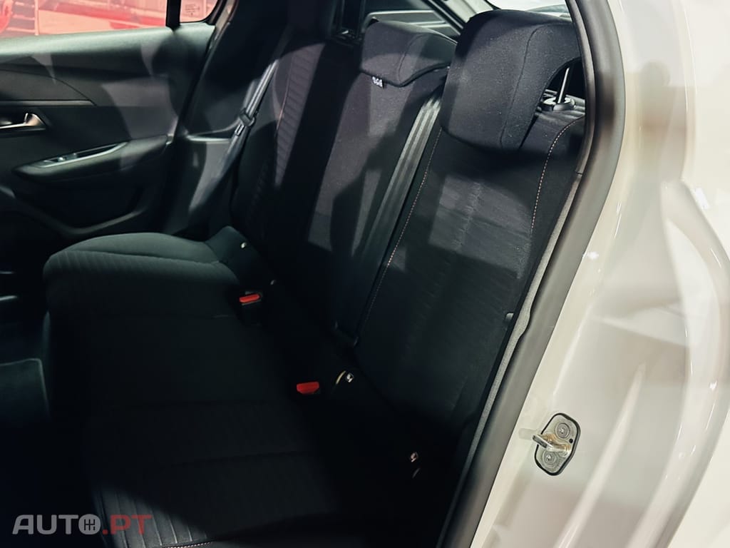 Peugeot 208 1.2 PureTech Active Pack