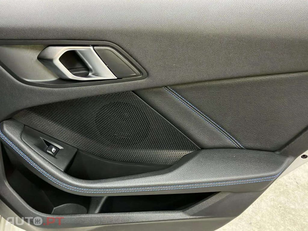 BMW 116 d Pack Desportivo M Auto