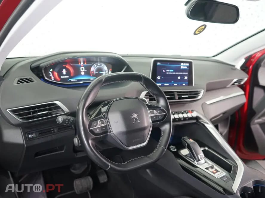 Peugeot 3008 1.2 PureTech Allure EAT8